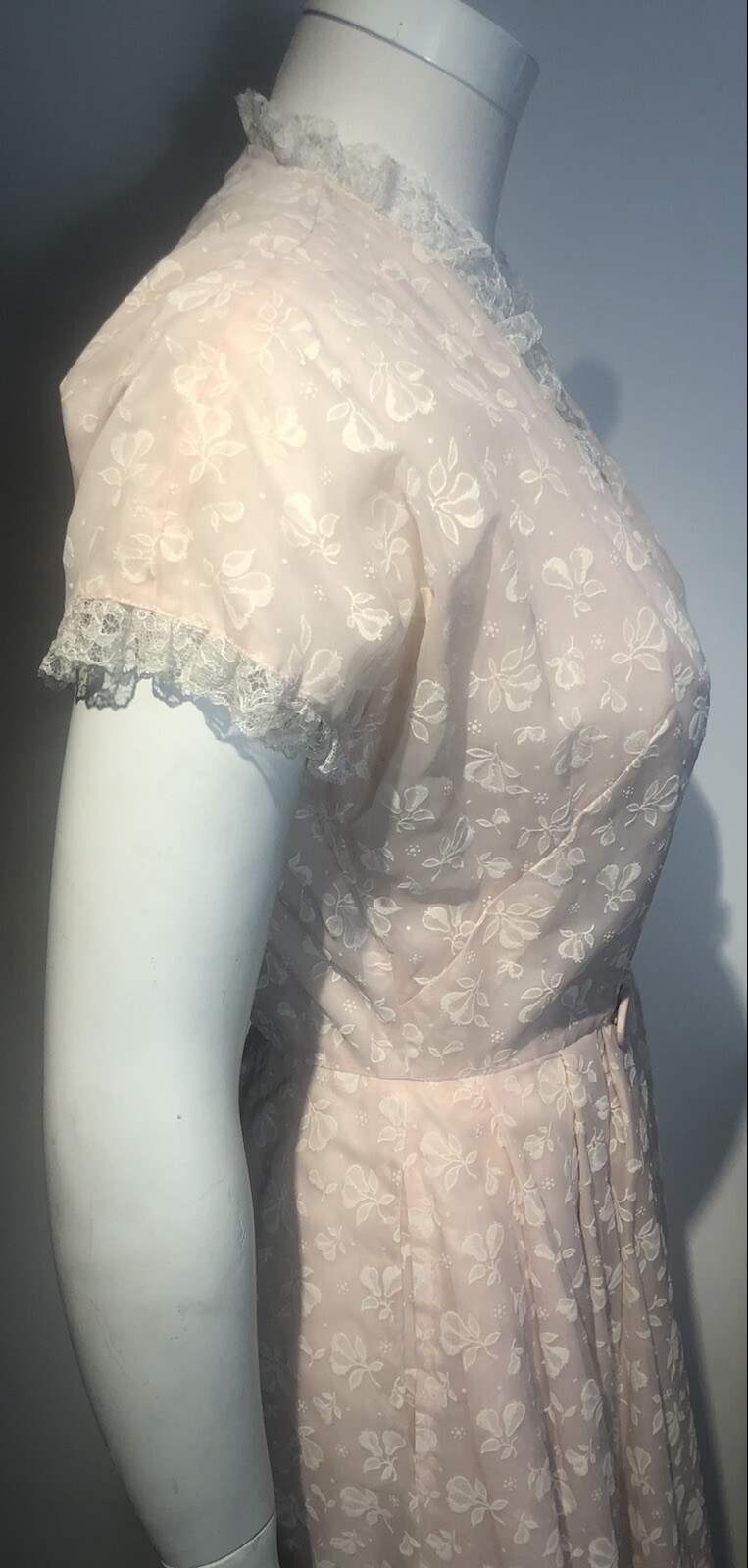 Vtg 50s Flocked Nylon Dressing Gown Or Dress With Pears