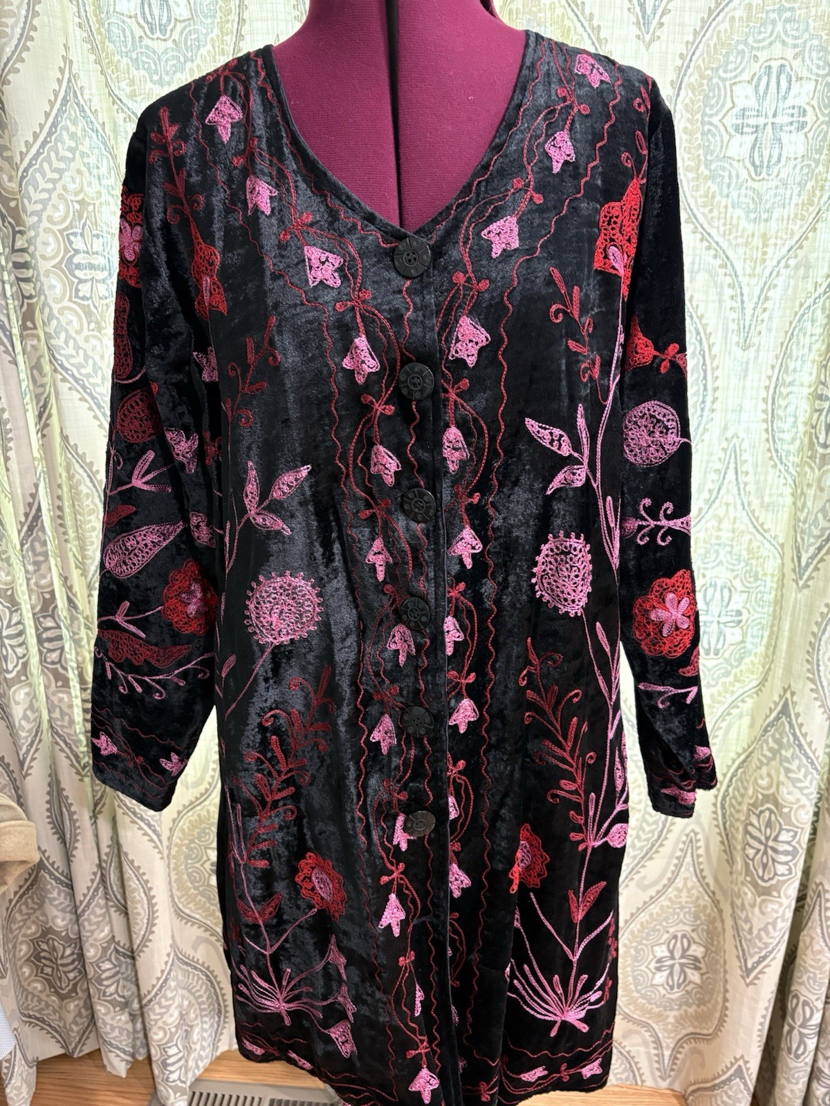 Vintage April Cornell Embroidered Jacket Black Pink Size Médium