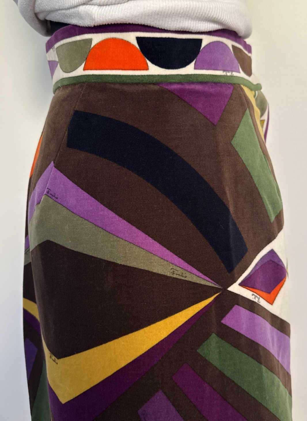 Vintage 1960’s Emilio Pucci For Saks Fifth Avenue Velvet A-Line Skirt XS Mod