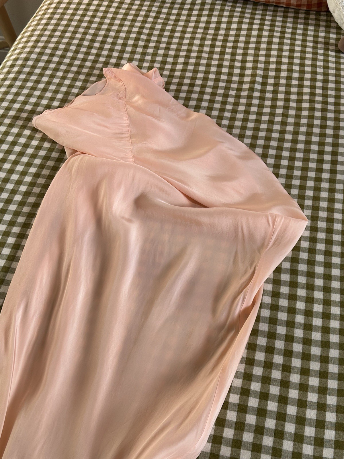 1940s Peach Pink Lace Bias Cut Slip