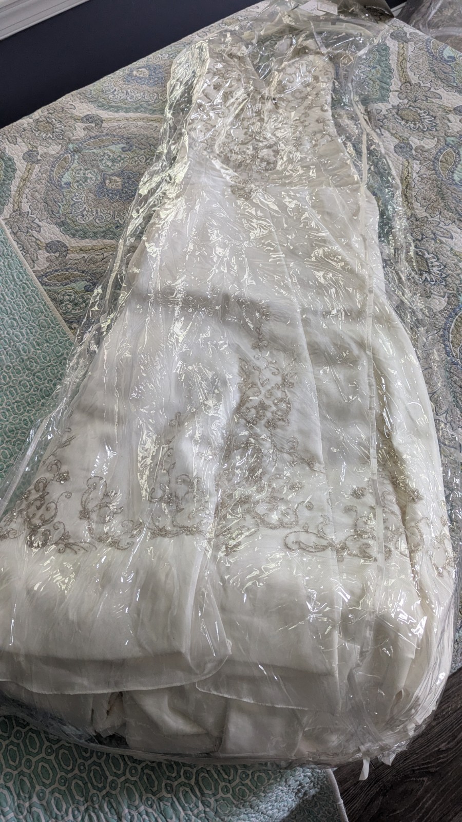 Vtg Mon Cheri Bridal Lace Beaded Wedding Dress Train Rosettes NWT Sz 8 Like a6