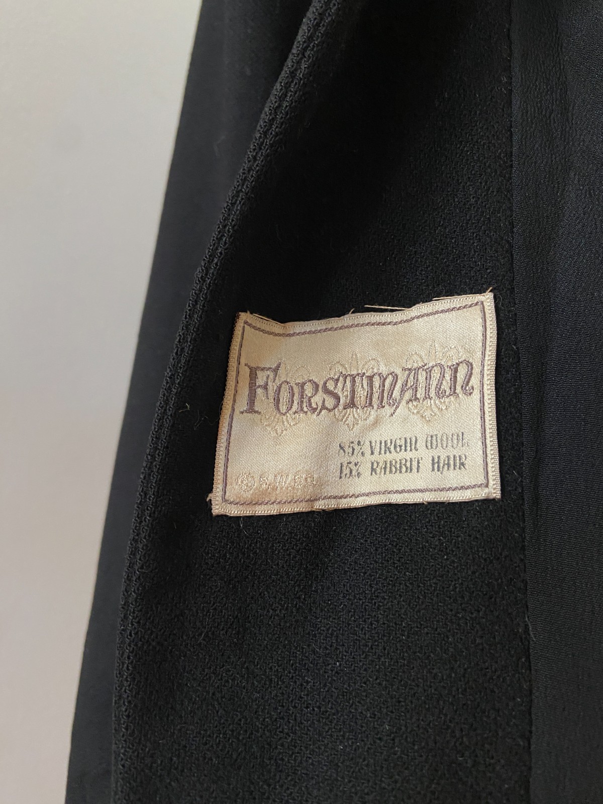 Vintage 1940s Black Wool Blazer Forstmann Suit Jacket Shoulder Pads Small Medium