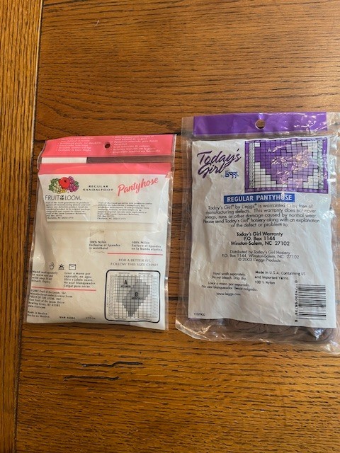 2 Vintage Pantyhose Fruit of the Loom & Leggs- Off White & Suntan Size B – NOS
