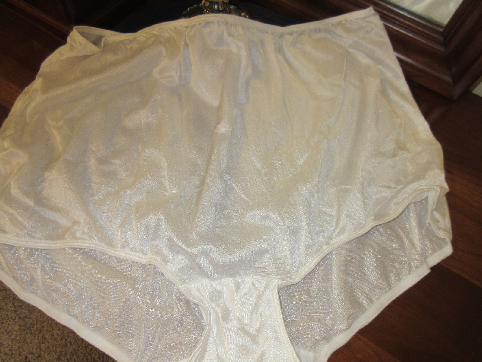 SEARS VERY IMPRESSIVE panty WHITE glossy nylon GRANNY briefs 11 / 4XL NEW