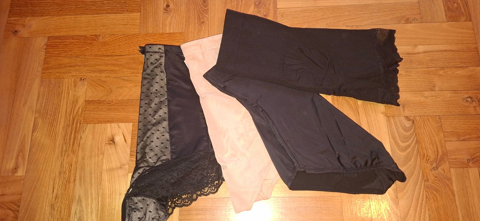 TW54cm-66 cm (size approx 60/65) nostalgia pure 4 pieces pantyhose/pants VINTAGE * Pak15 *.