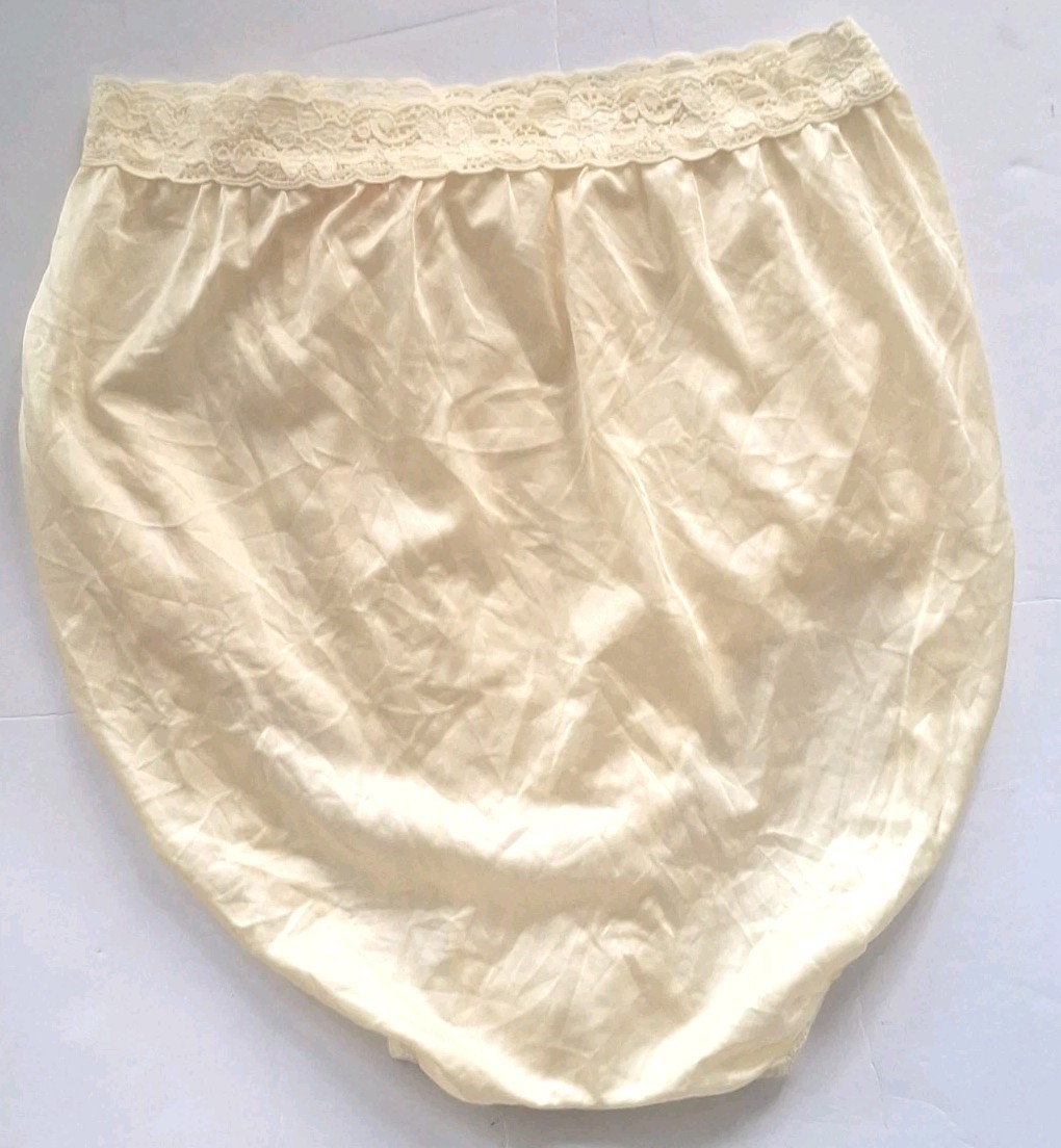 Vintage Secret Expressions Granny Panty Full Brief Sz 7 Yellow High Waist Lace