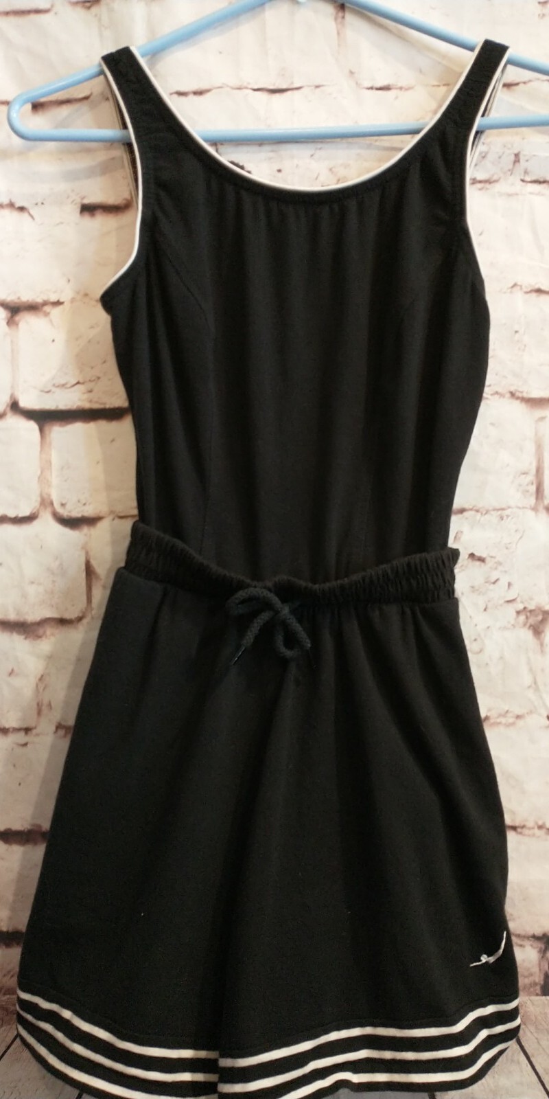 Vintage Size Small One 1 Piece Swim Costume Swimsuit Black built in bra pocket