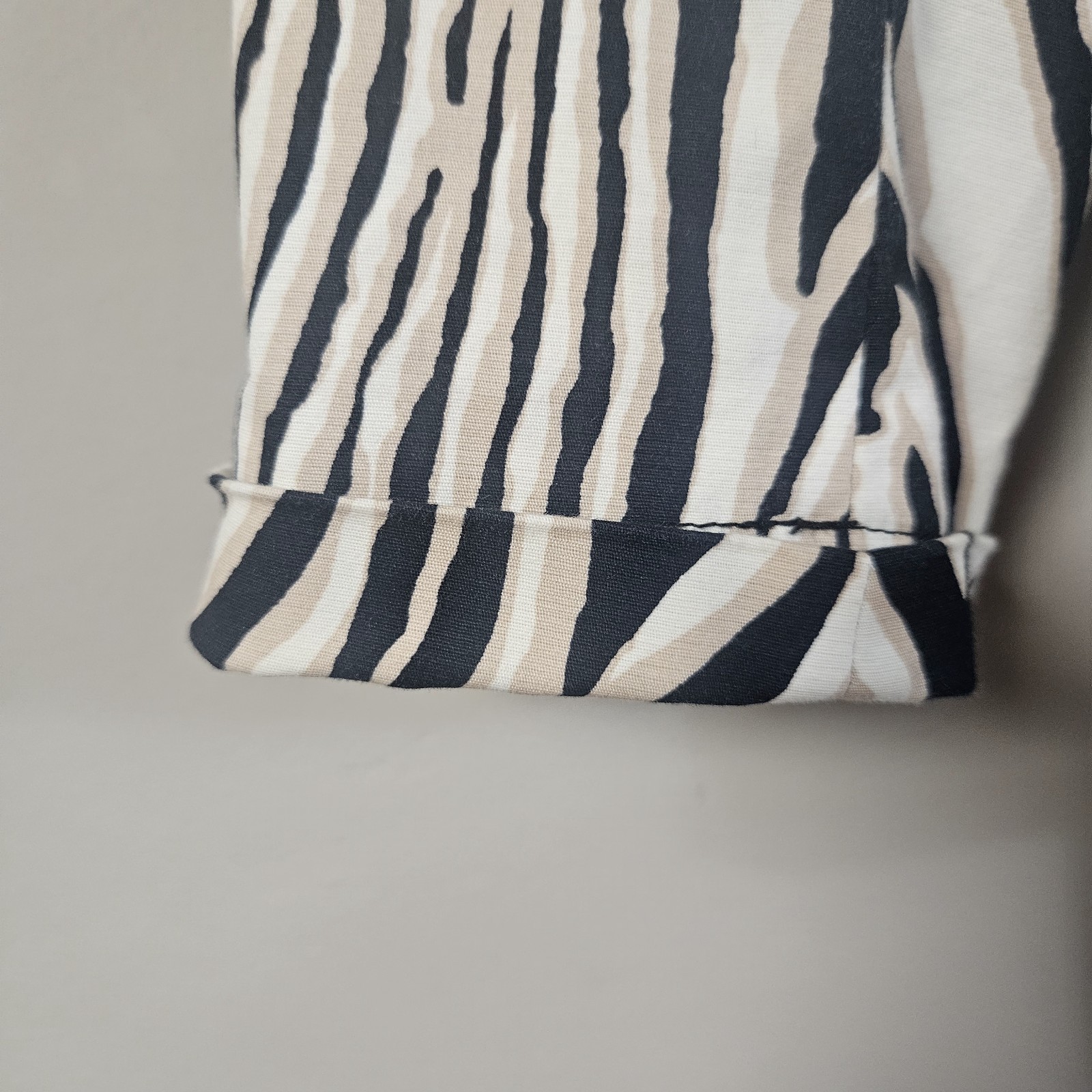 Rafaella Tan/black Zebra Print Button Down Jacket Women&rsquo;s Size M Preppy Art