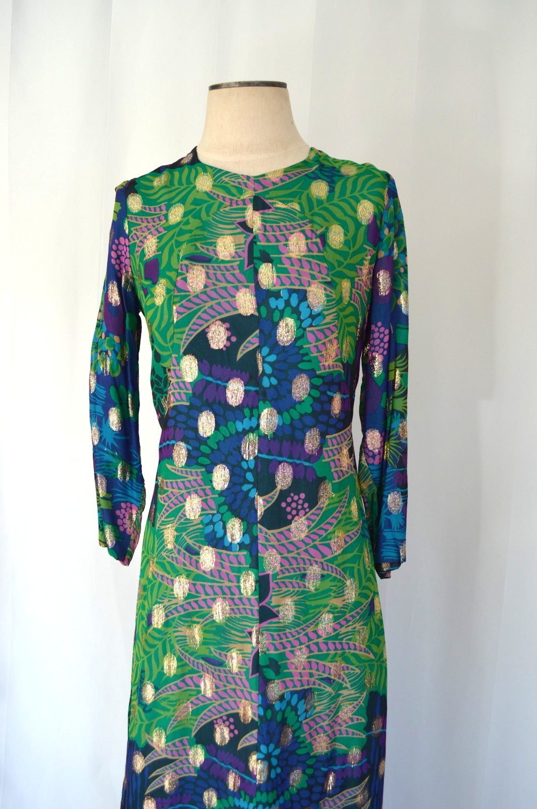 Women&rsquo;s Vintage 1970s Green/Multi Color Boho Maxi Dress With Gold Lame Accents