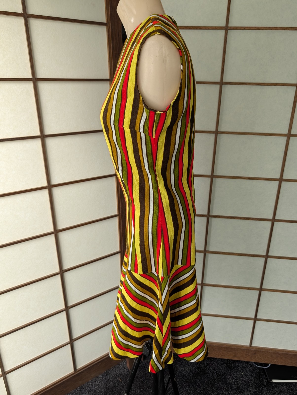 Vtg 60s 70s Groovy Striped Mini Dress Sz S/M Drop Waist Ruffle Hem Barkcloth Mod