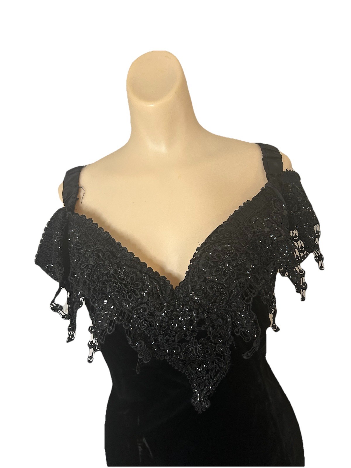 VTG Loralie 80s 90s Evening Gown Dress Beaded Sequin Lace Velvet Goth Black 16