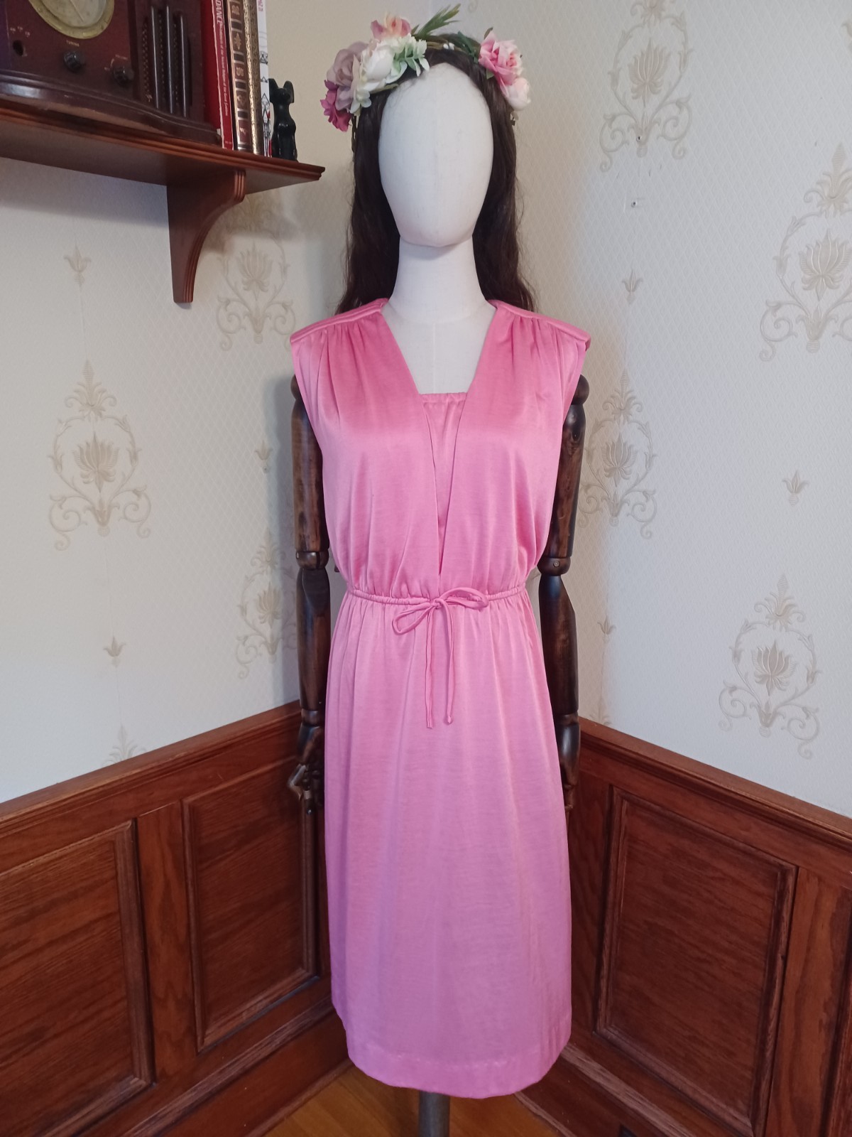 Vintage 1970s Vicky Vaughn Juniors Floaty Pink Disco Goddess Union-Made Dress