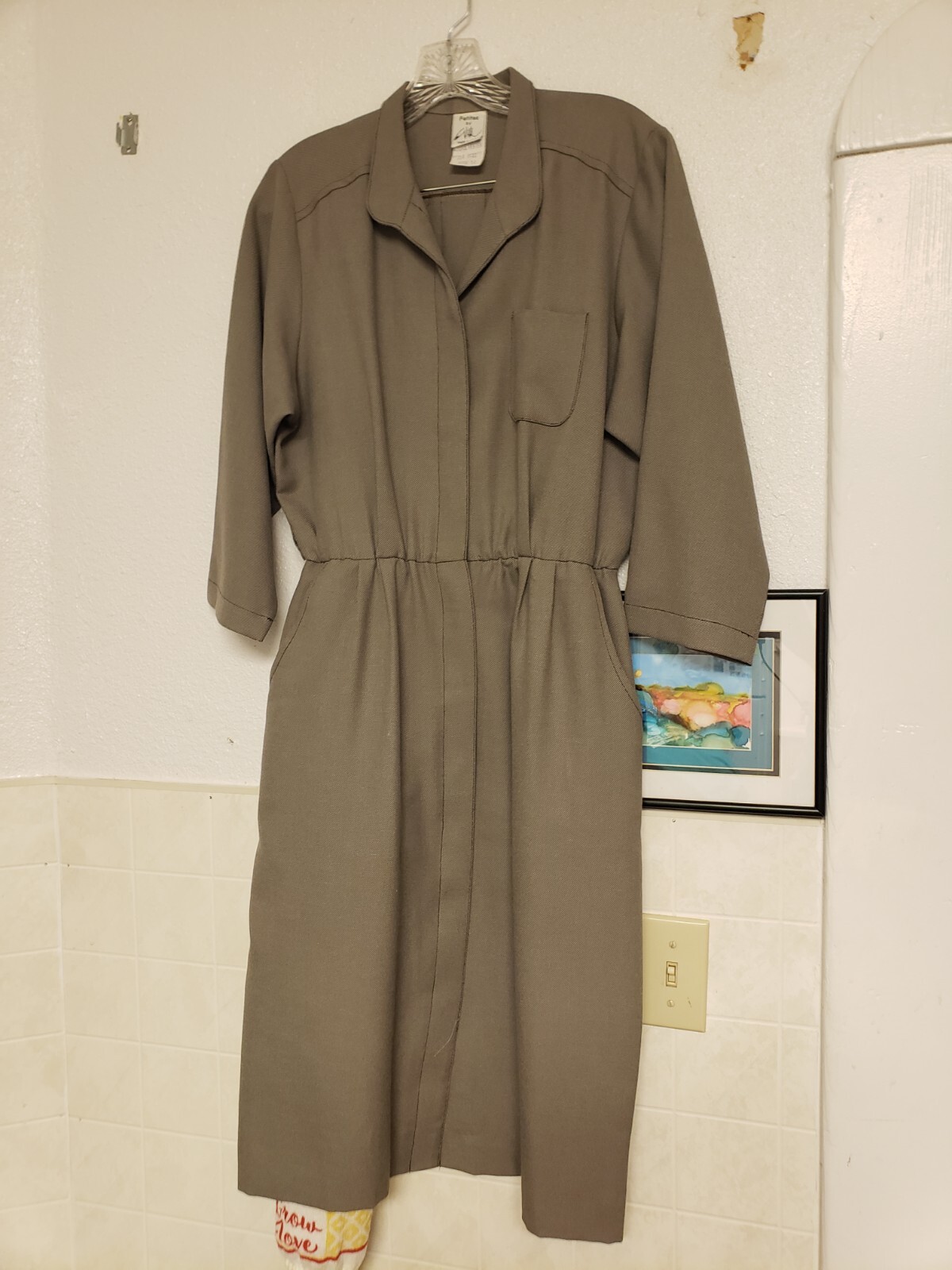 Vintage 70&rsquo;s 80&rsquo;s Dress Willi USA Sheath Taupe 3/4 Sleeve A-line Button Down M-L