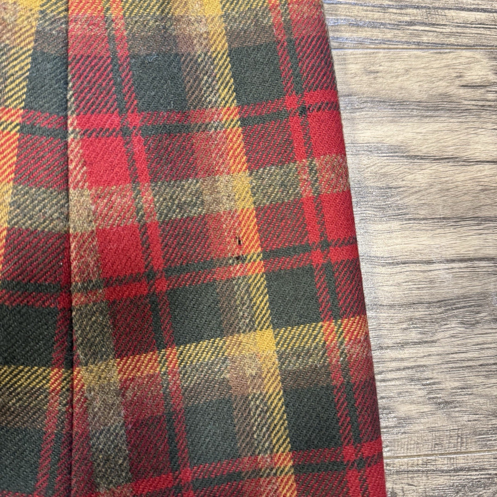Pendleton Plaid Wool Skirt Size 14 Red Tartan USA Vintage Button Front