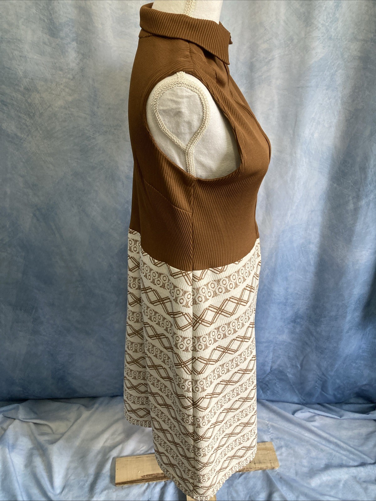 Vtg 70s Mod Geometric Dress & Jacket Set Brown Tan MCM Shift Suit Nemo Zip EUC