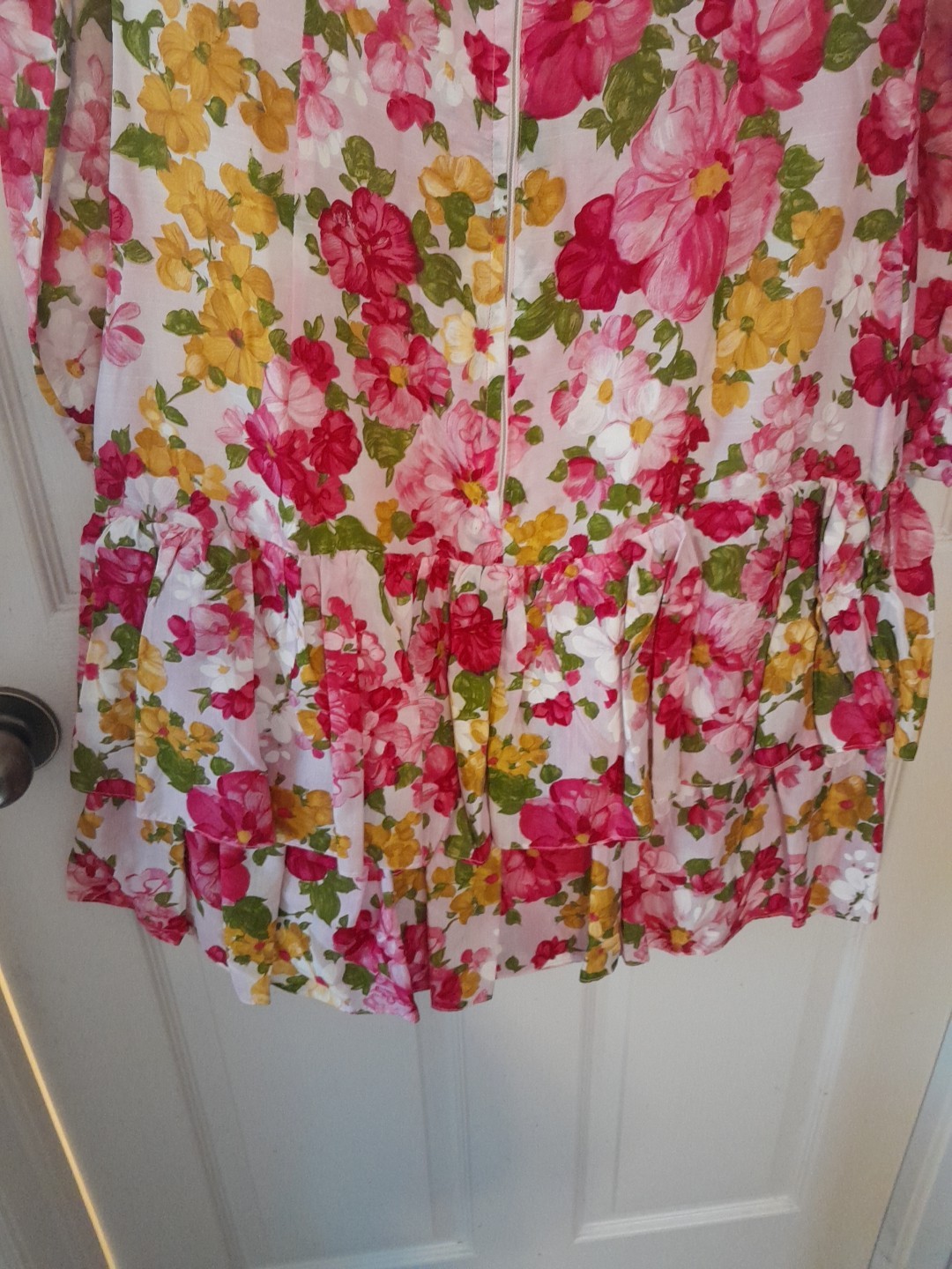 1960s Women’s Floral Below Knee Cottage Core Dress. Pit To Pit 19&Prime;/medium.b33