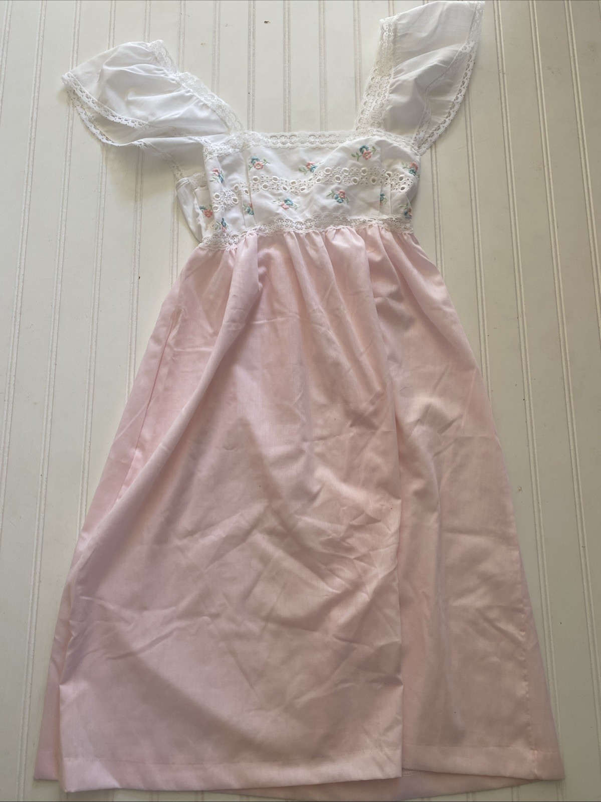 Vtg Gossard Artemis Night Gown Medium