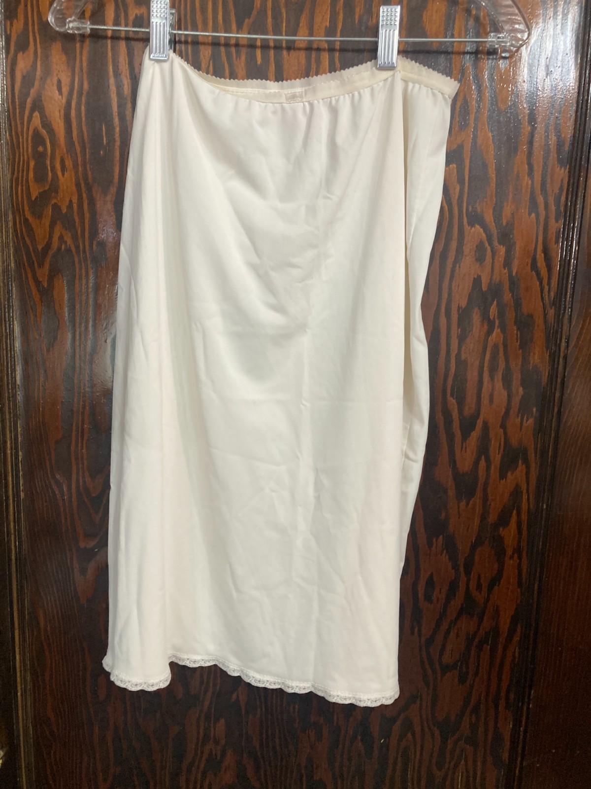 Vintage Half Slip off white Shadowline size Medium nylon Everyday
