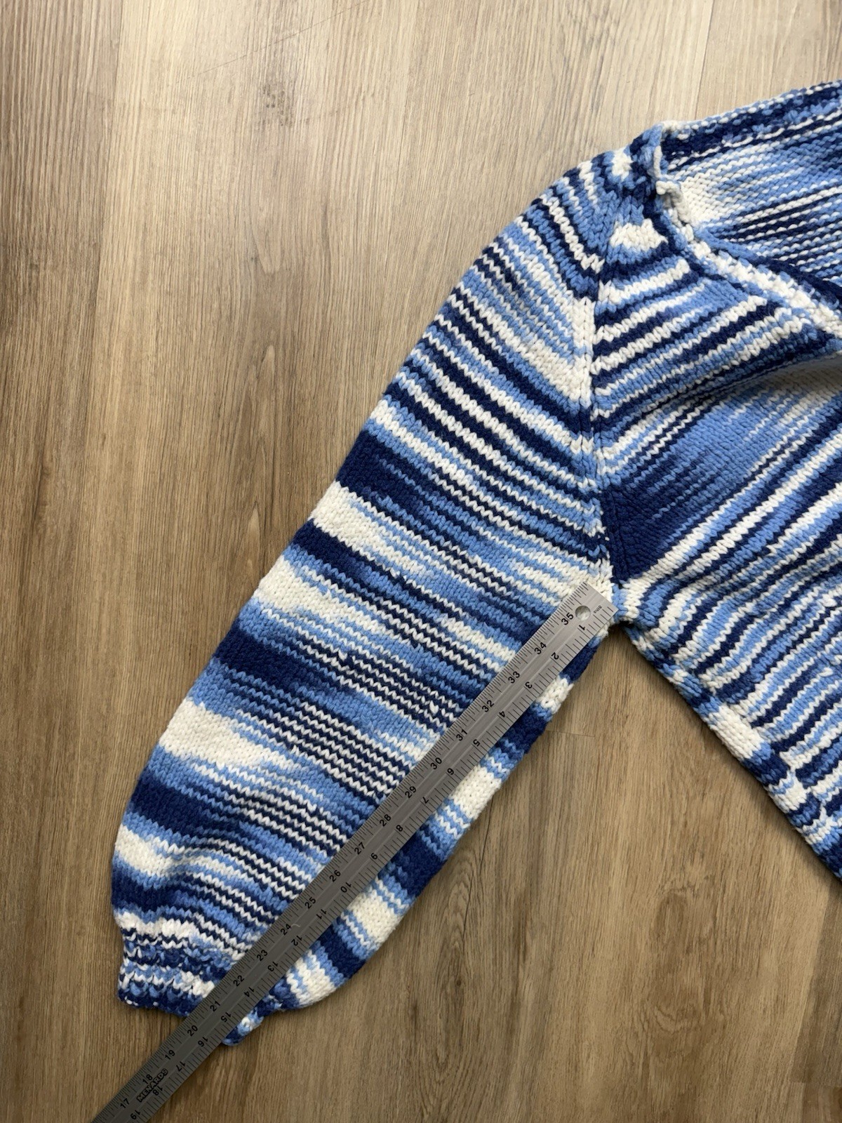 70s VINTAGE Handmade Static Striped Pullover Knit Sweater Size Small Blue Women