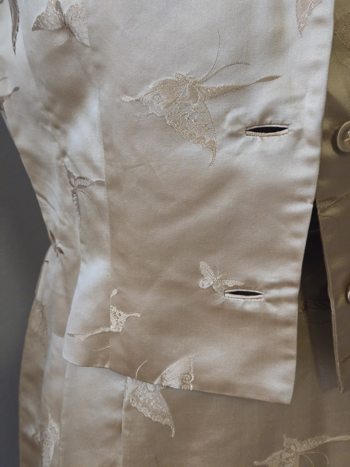 Dynasty Hong Kong Silk Sheath Dress Jacket Butterfly Sz 12 Gold Elegant MCM