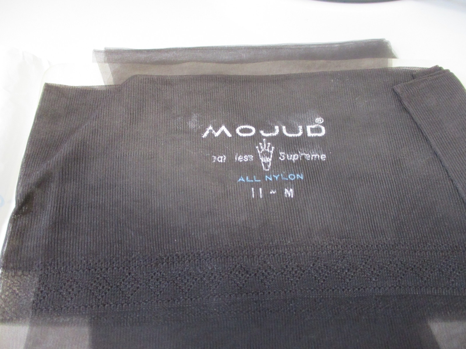 1 PR VINTAGE MOJUD RHT SHEER SHINY FLAT KNIT NYLON STOCKINGS SZ 11 MED BLACK