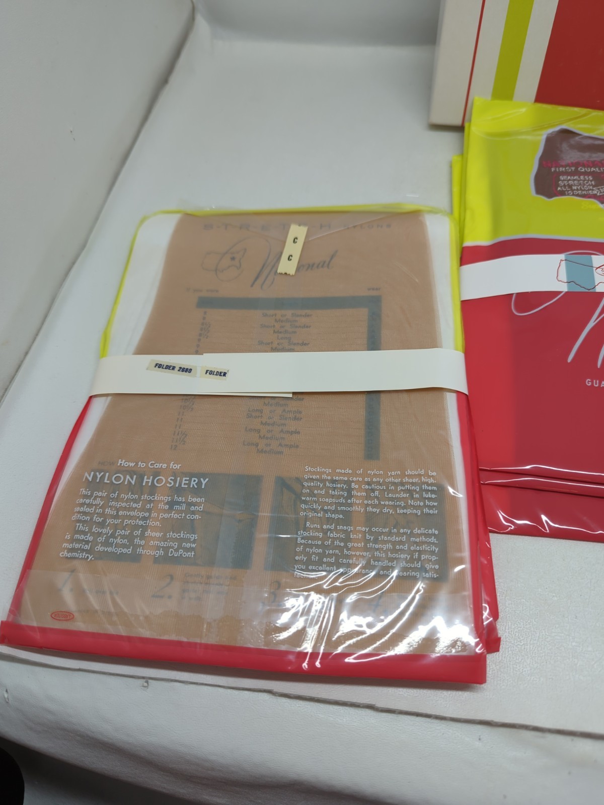 7 Pair Vintage Nylons National&rsquo;s Hosiery 3 Shades Size C Super Sheer Orig Box