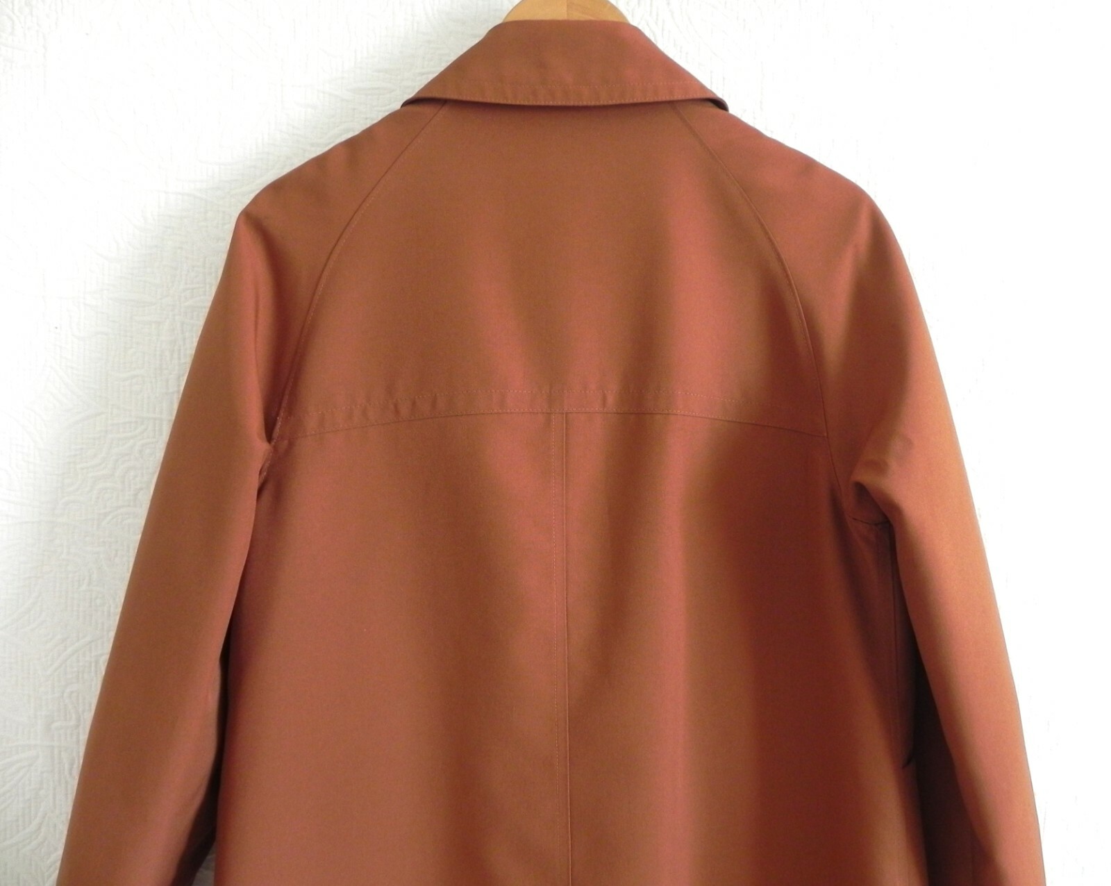 Misty Harbor Any Weather Coat 4 Pockets Raglan/Long Sleeve 16R (fits US L)