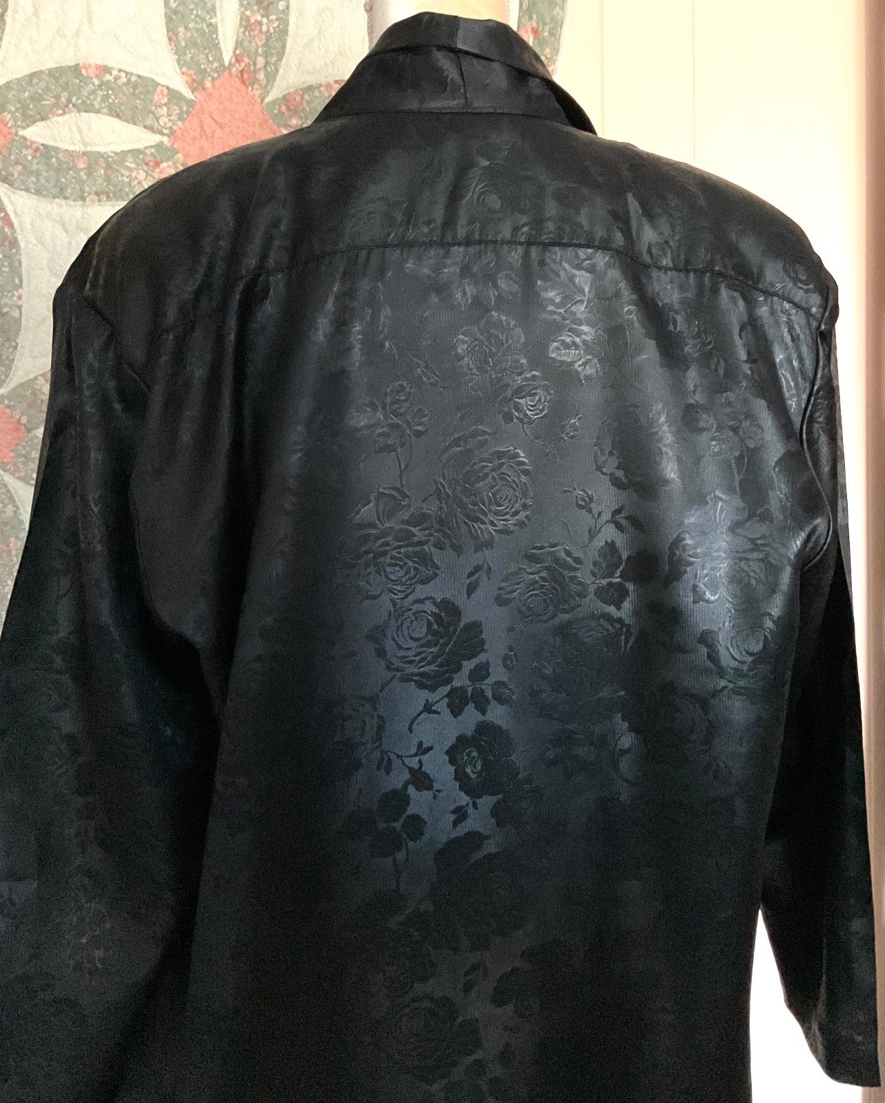VTG MICHAEL BLAIR BLACK PROB SZ L LONG SILKY JACKET NO FABRIC/SIZE LABELS ILGWU