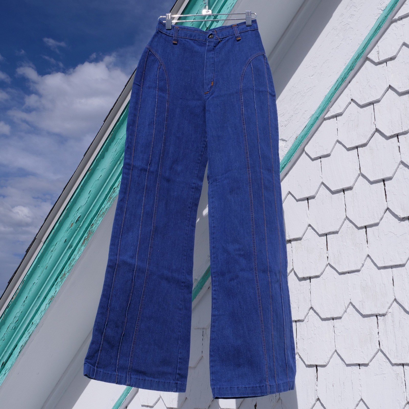 AMAZING RARE True vintage 1970s 100% cotton denim high rise bell bottom jeans