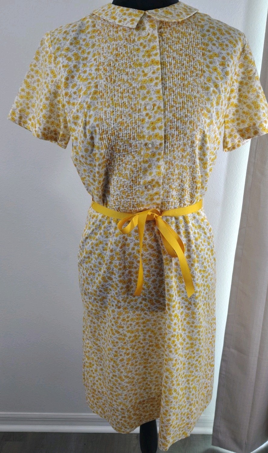 Vtg Serbin Of Florida 50s Yellow Floral Cotton Pleated Button Up Day Dress M