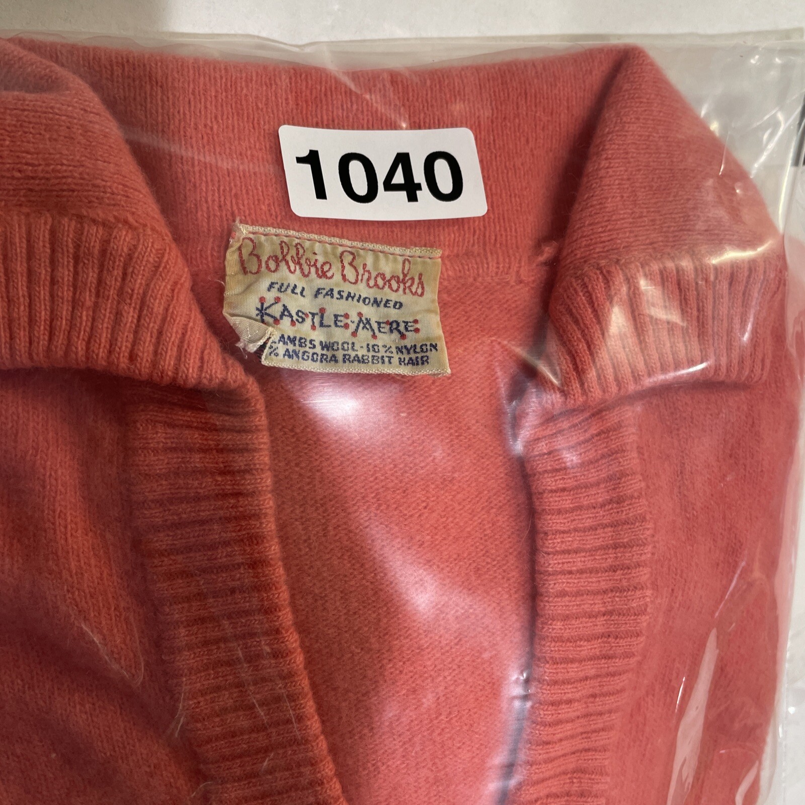 VTG 60s Bobbie Brooks Full Fashioned Kastle 20% Angora Rabbit Hair (HOLES