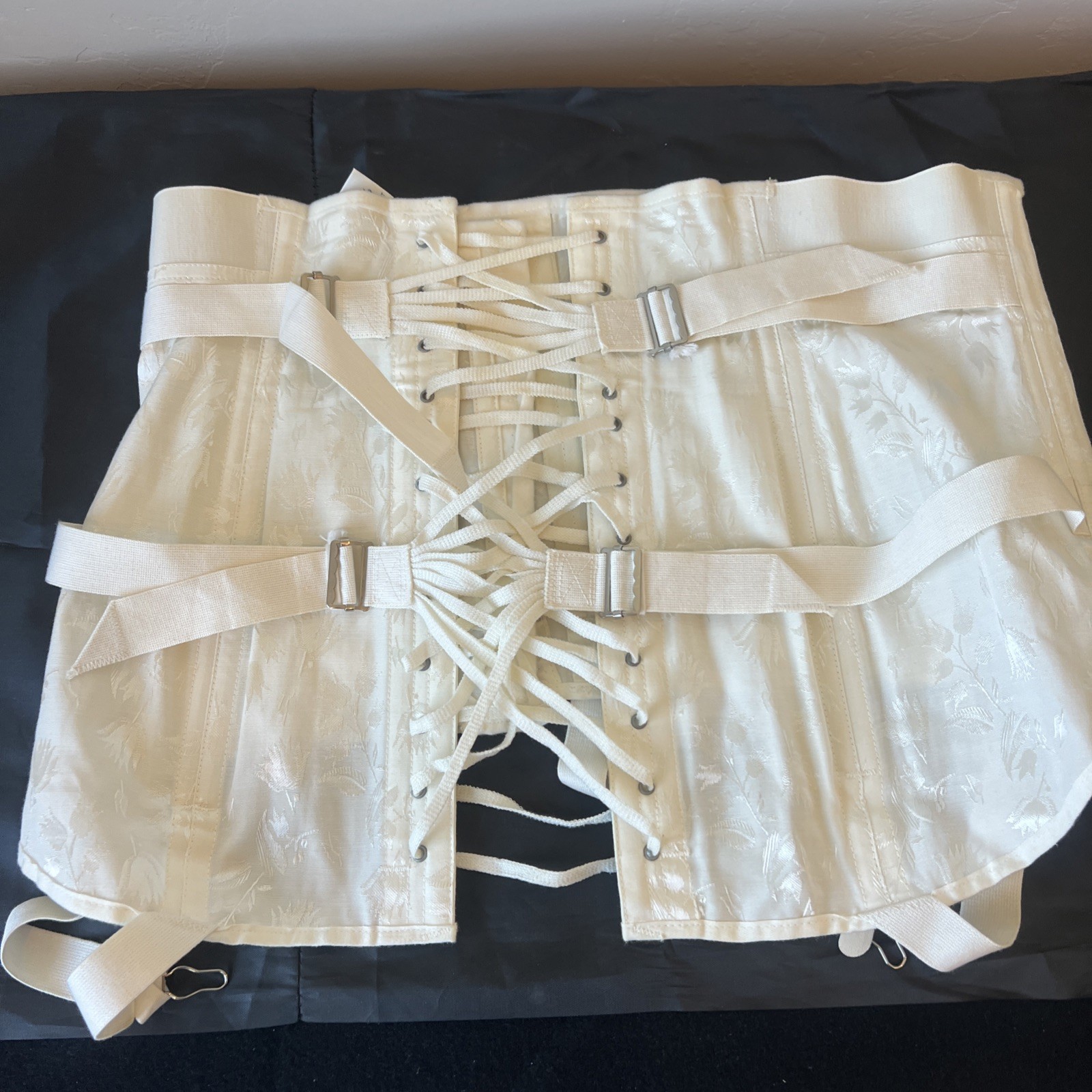 Vintage Sports Scientific Support White Lace-Up Corset Girdle Garter Straps Sz38