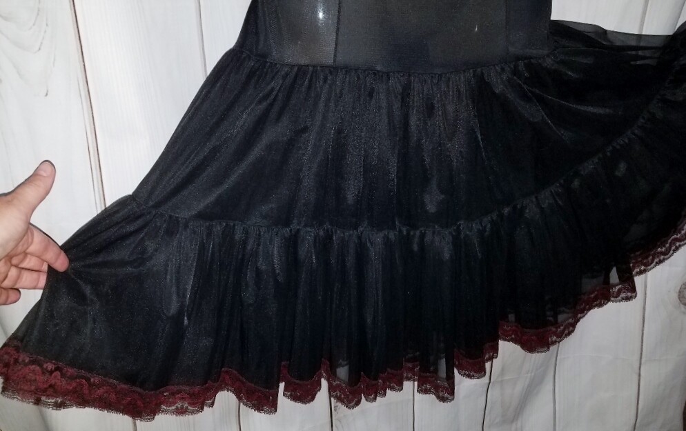 VTG 40 Perlcrest 36 Black Full Slip Double Layer Lined Lace Rockabilly Nylon 821