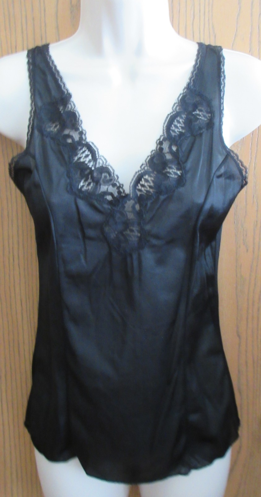 GREENCO MAID BLACK nylon scalloped MEGA LACE camisole slip top sz M (6) 36 bust