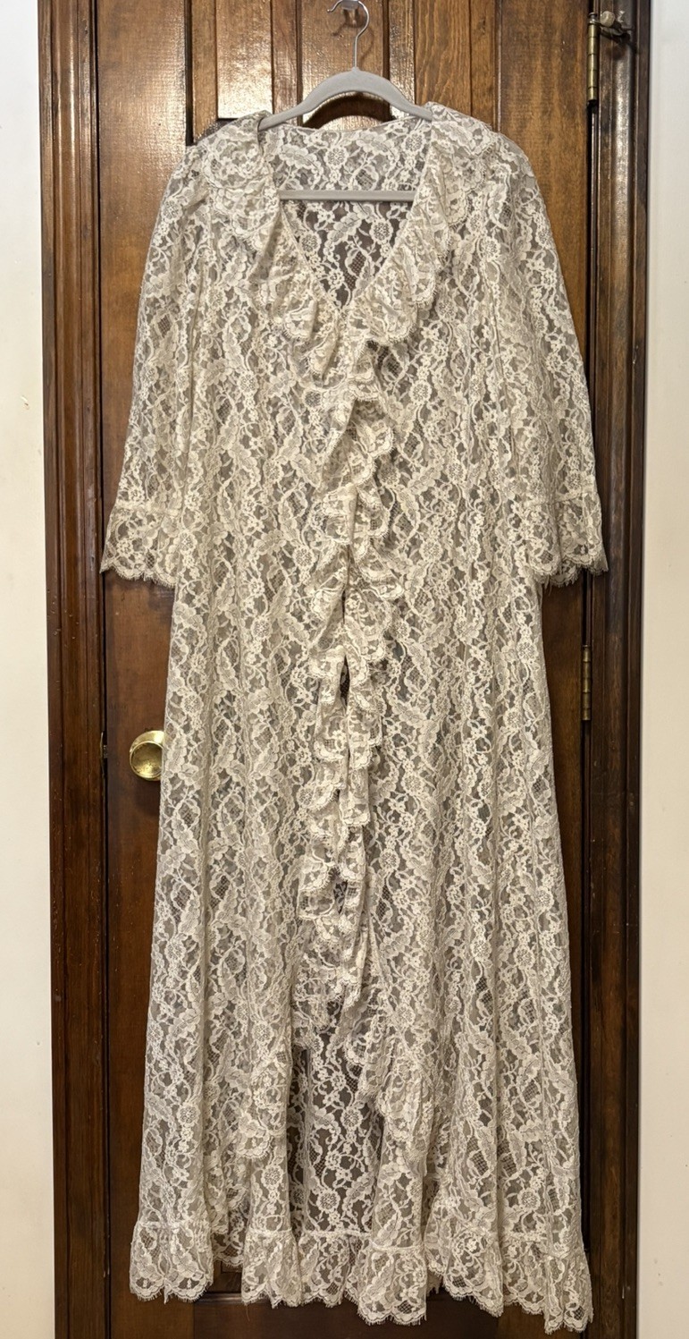 Vintage Rare Sandra Claire By Lucie Ann Long Nylon Lace Peignoir, Small VGVtgC
