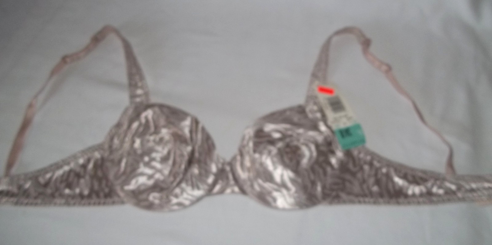NEW NWT Vassarette 75-240 Shiny Second Skin Liquid Satin Animal Print UW Bra 34B