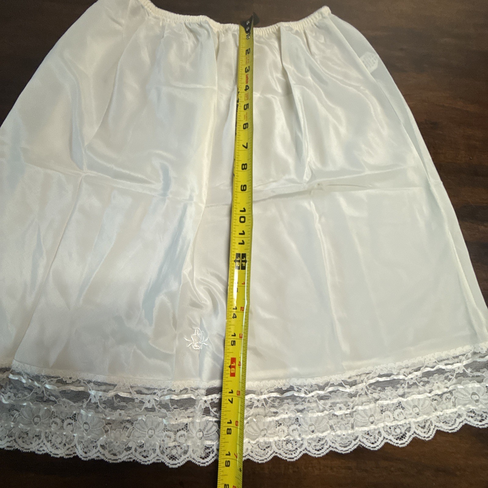 Christian Dior Vintage Cream Ivory Half Slip Lace Hem Med USA Made Nylon Blend