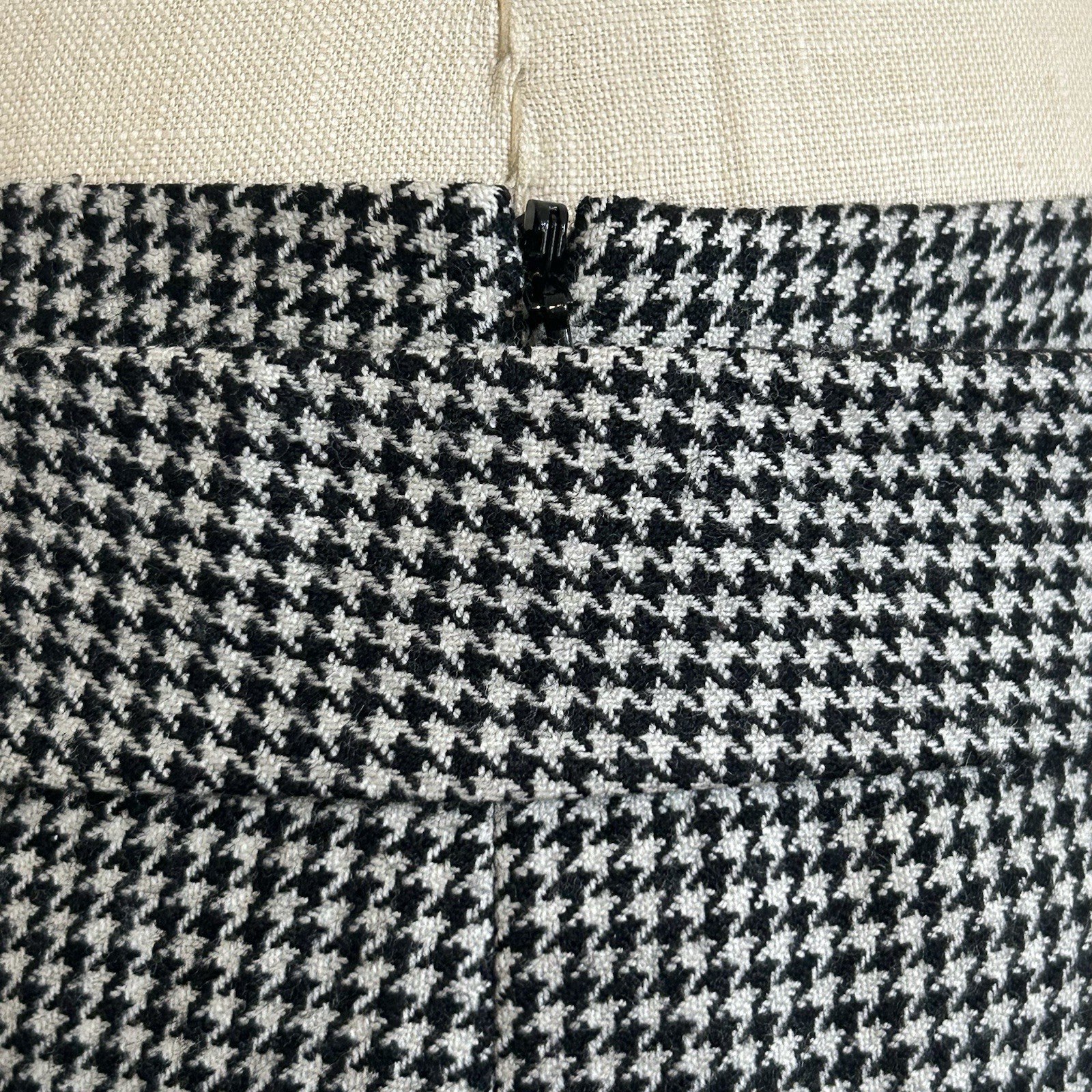 VTG 90s Talbots Houndstooth A-line Skirt 100% Wool Classic Preppy Tailored Sz 8