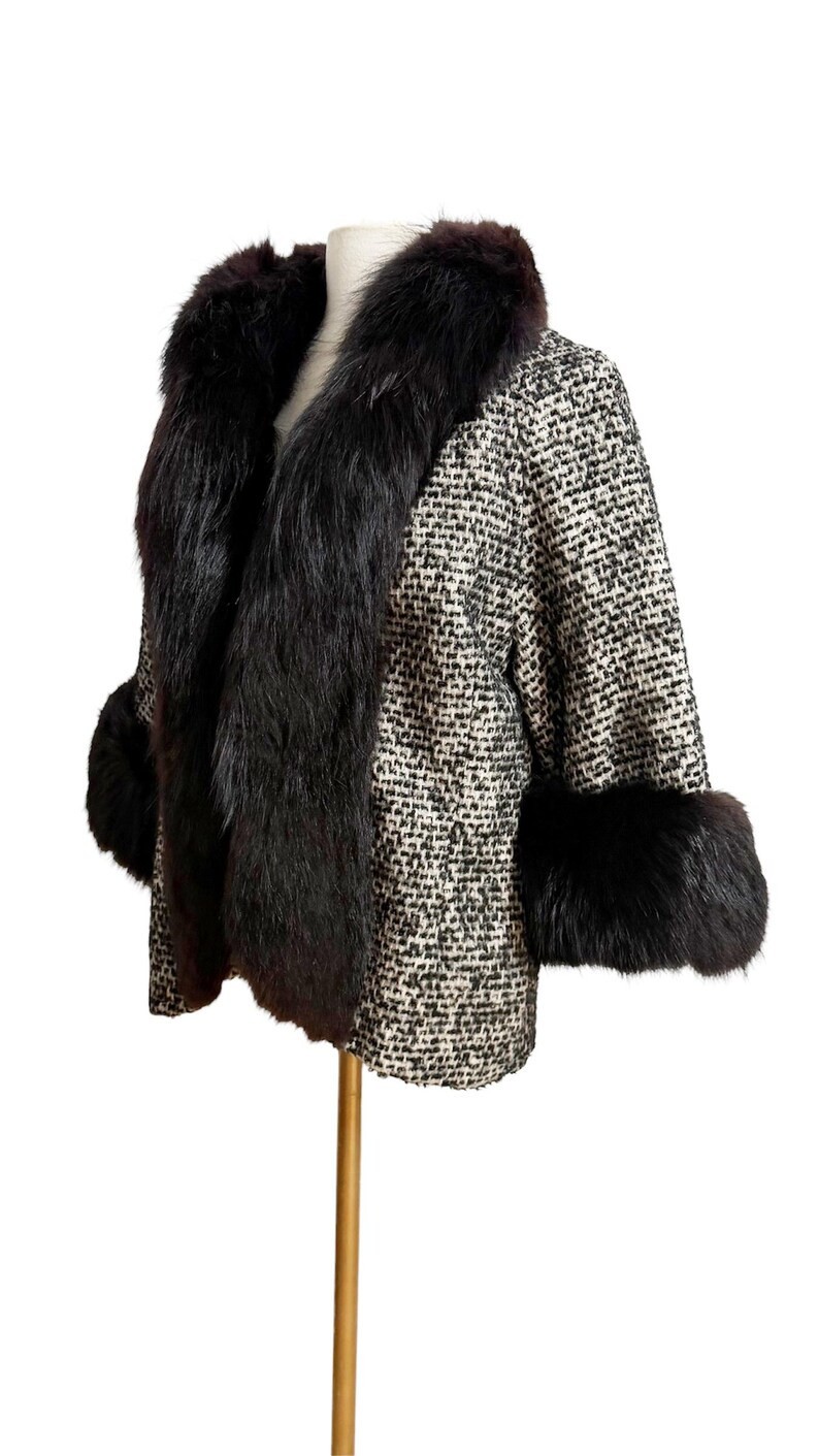 1960s Tweed Jacket / Fox Fur Jacket / Size Medium – Large