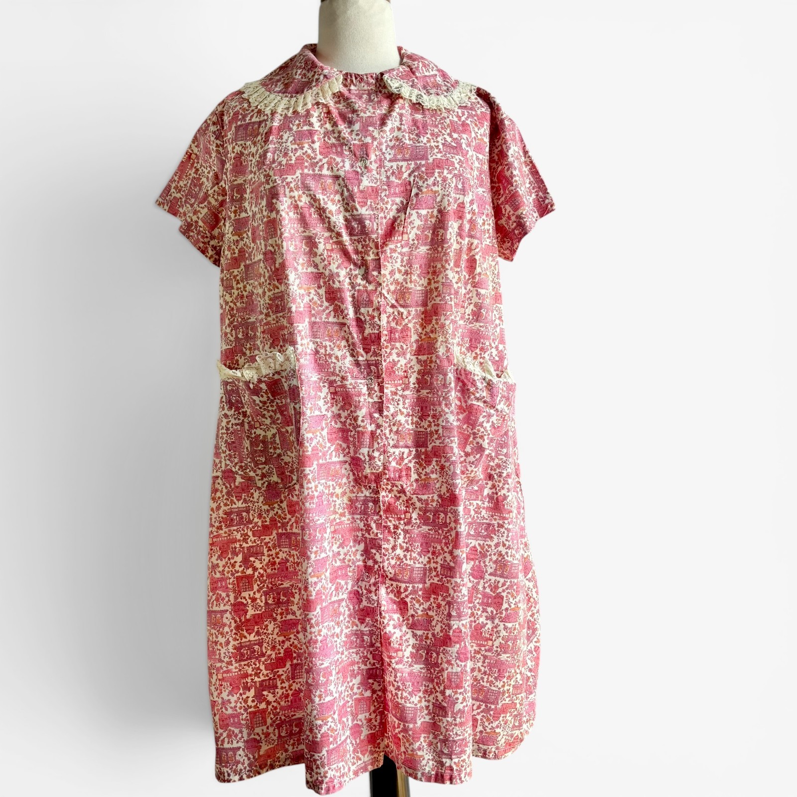 Vintage 1950s 1960s Pink Asian Print Cotton Housecoat Robe L/XL Pockets Handmade