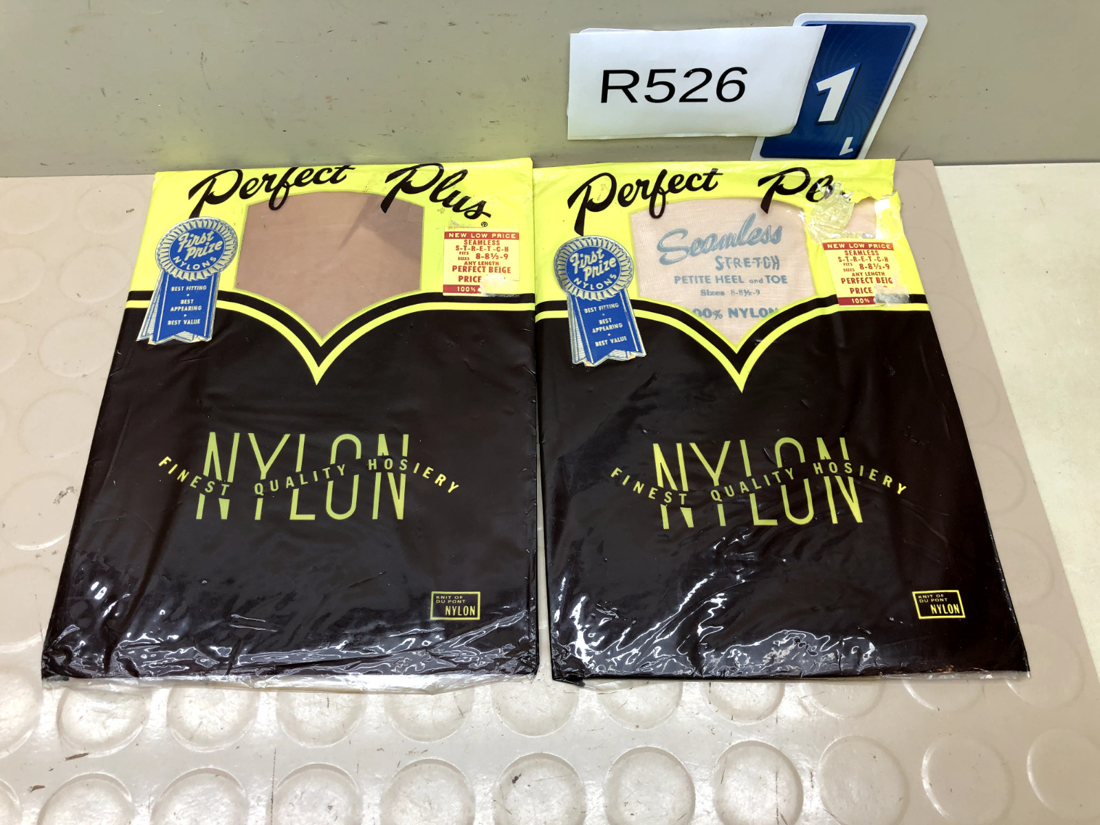 Lot of 2 Packages VINTAGE PERFECT PLUS NYLON STOCKINGS B1