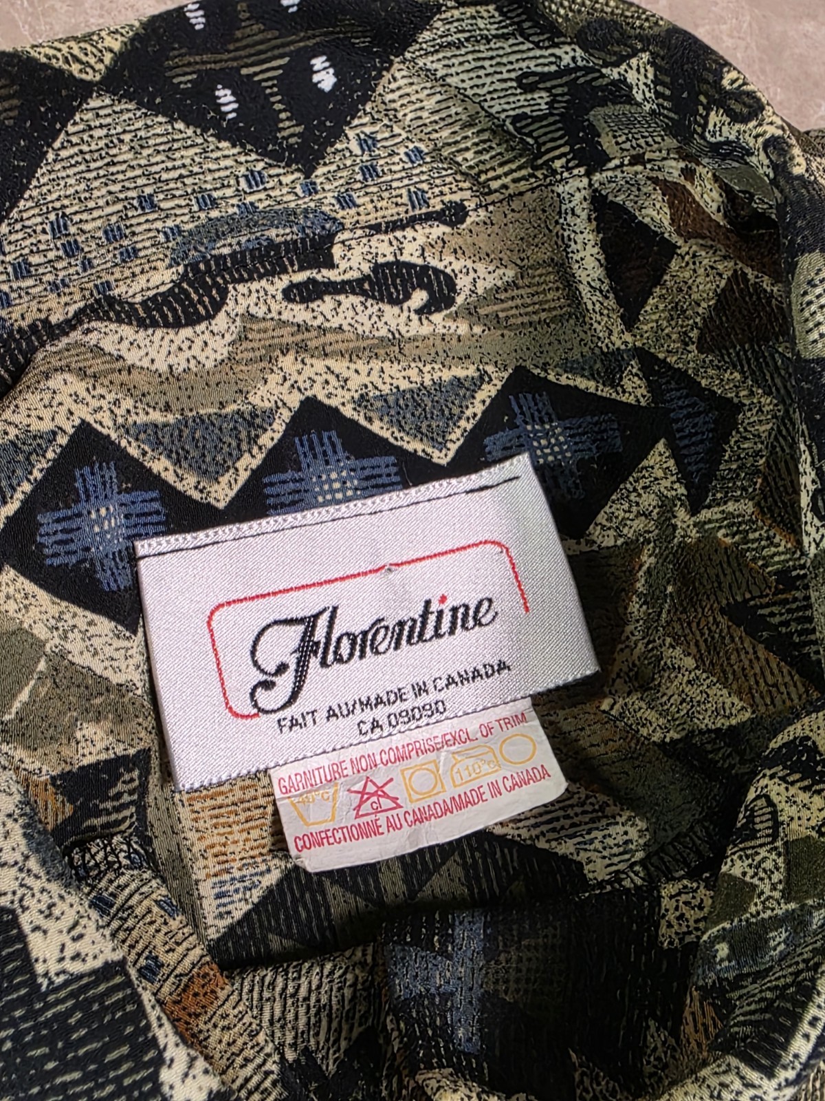 90s VTG Florentine Grandmacore Button Up Aztec Tribal