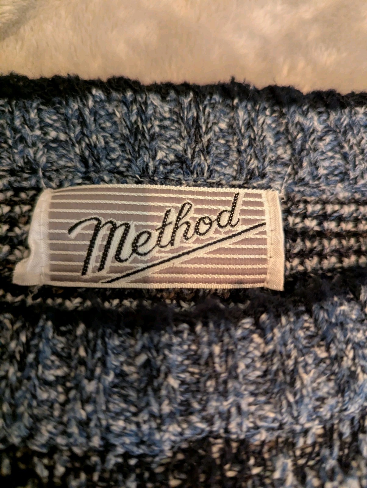 Vintage 1990s Mens Method Blue Black Brown White Sweater Pullover Grunge XL