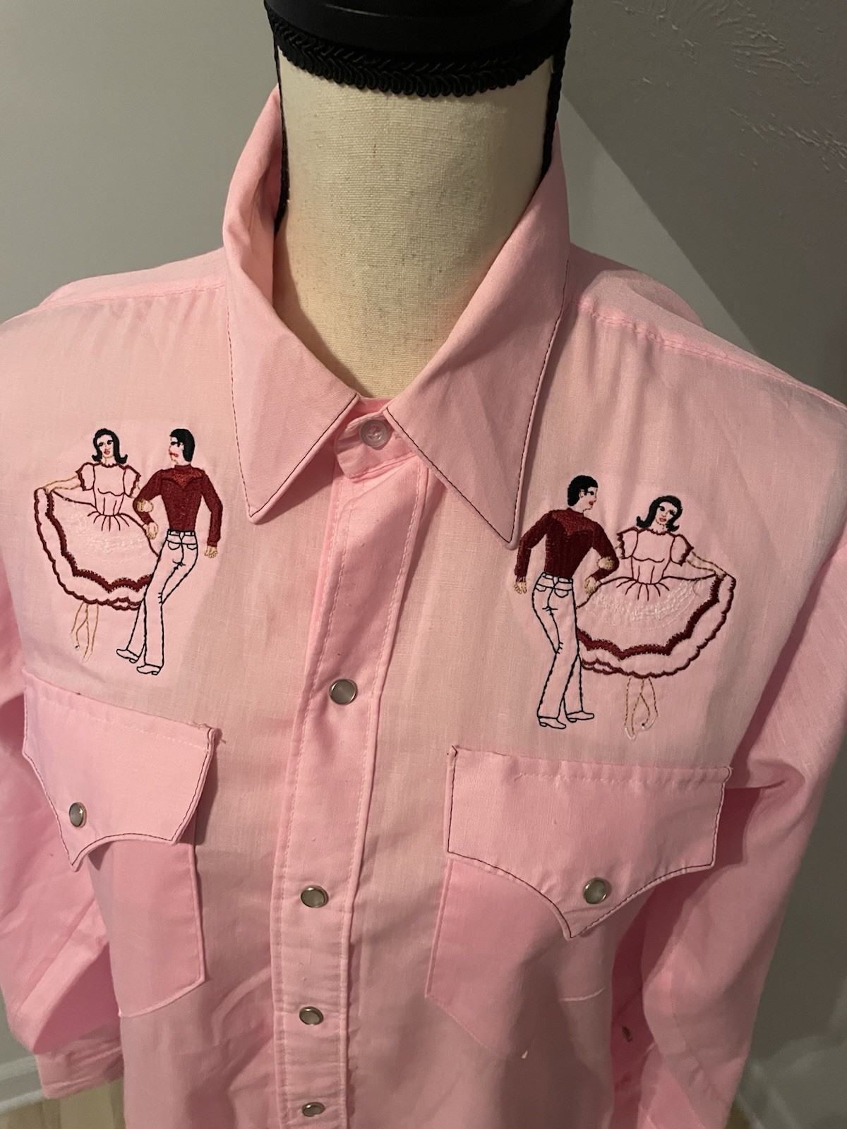 Vintage Rockmount Ranch Wear Snap Blouse Size 16 Western Polka Dancers Pink USA