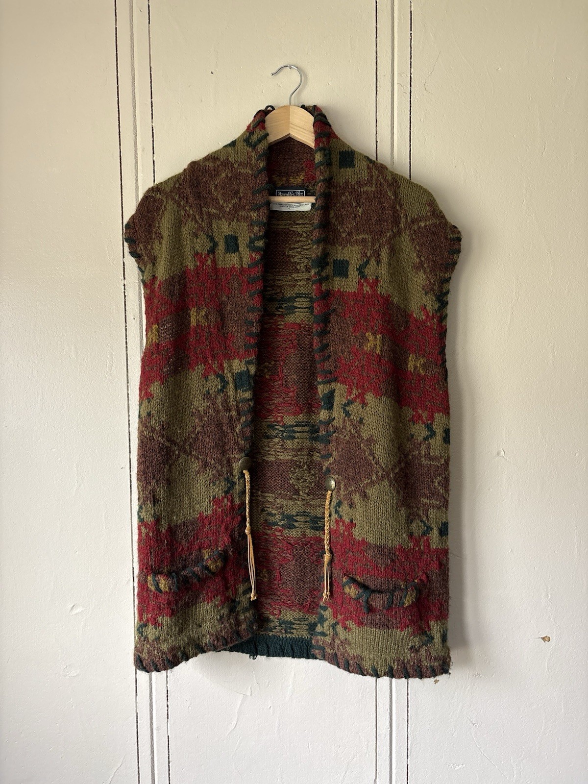 Vintage Harold’s 100% Wool Hand Framed Vest Made In Hong Kong