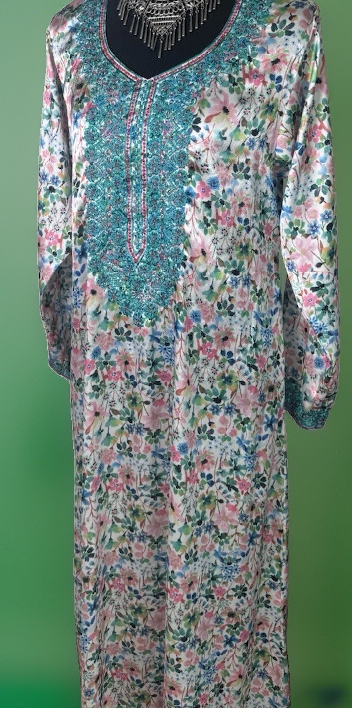 Vintage Embroidered Satin Caftan | Boho Hostess Gown | Glam Duster | Resortwear
