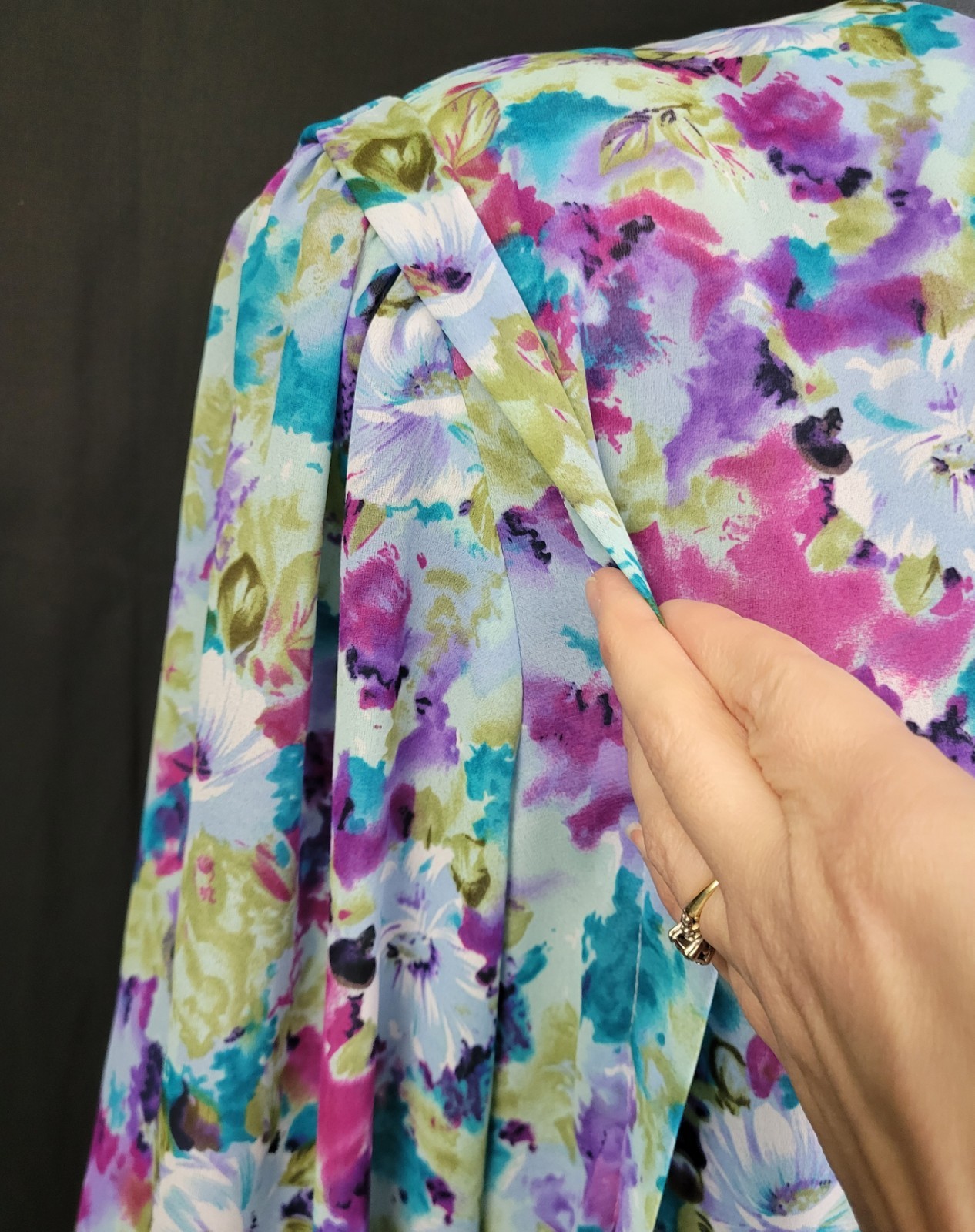 Vintage VLP Plus Blue/Green/Purple Floral Blouson Dress w Pleated Skirt Size 24