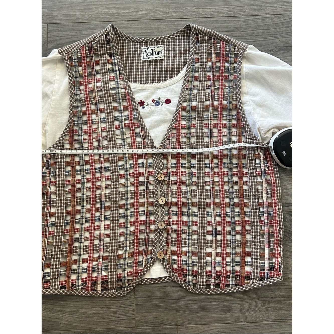 Vintage Cottagecore Quilted Plaid Button Front Vest in Cream, Brown & Red