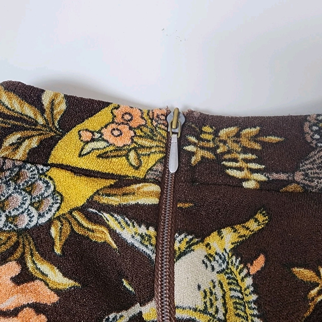 Vintage NYLTest Boucle Mock Neck Pullover Top Women&rsquo;s Brown Floral 1970s Germany