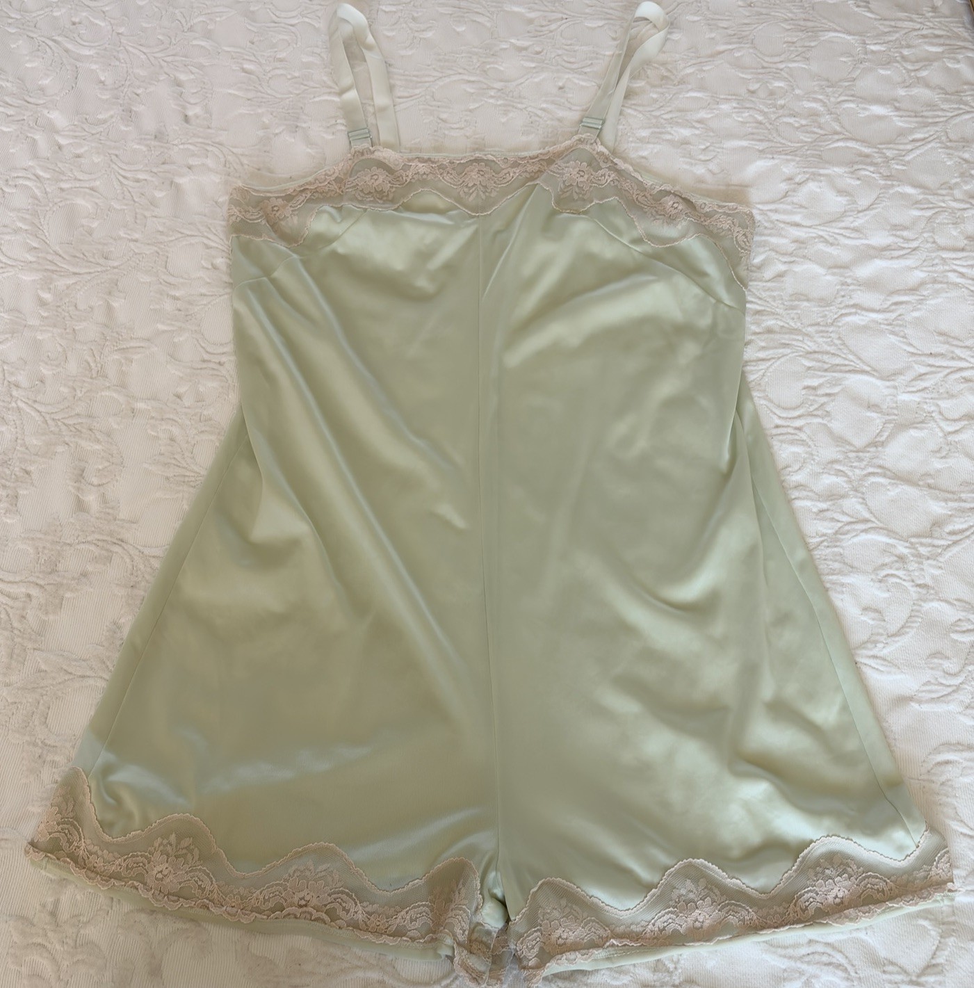 Vtg Movie Star Satin Teddy Romper Mint Green Lace Nylon USA 34 Coquette 70s Snap